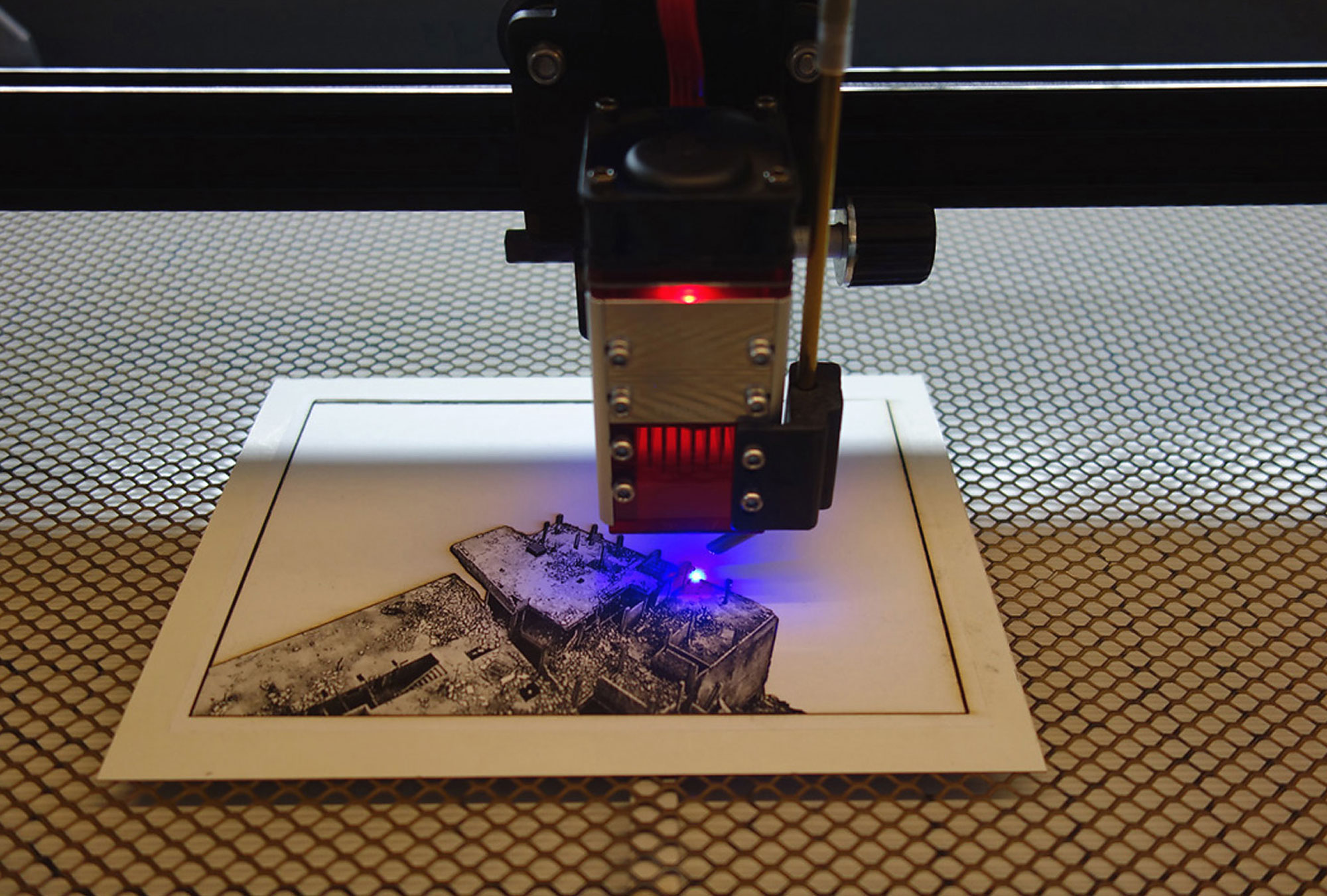 Design Quer Entstehung Kunst Laserschnitt